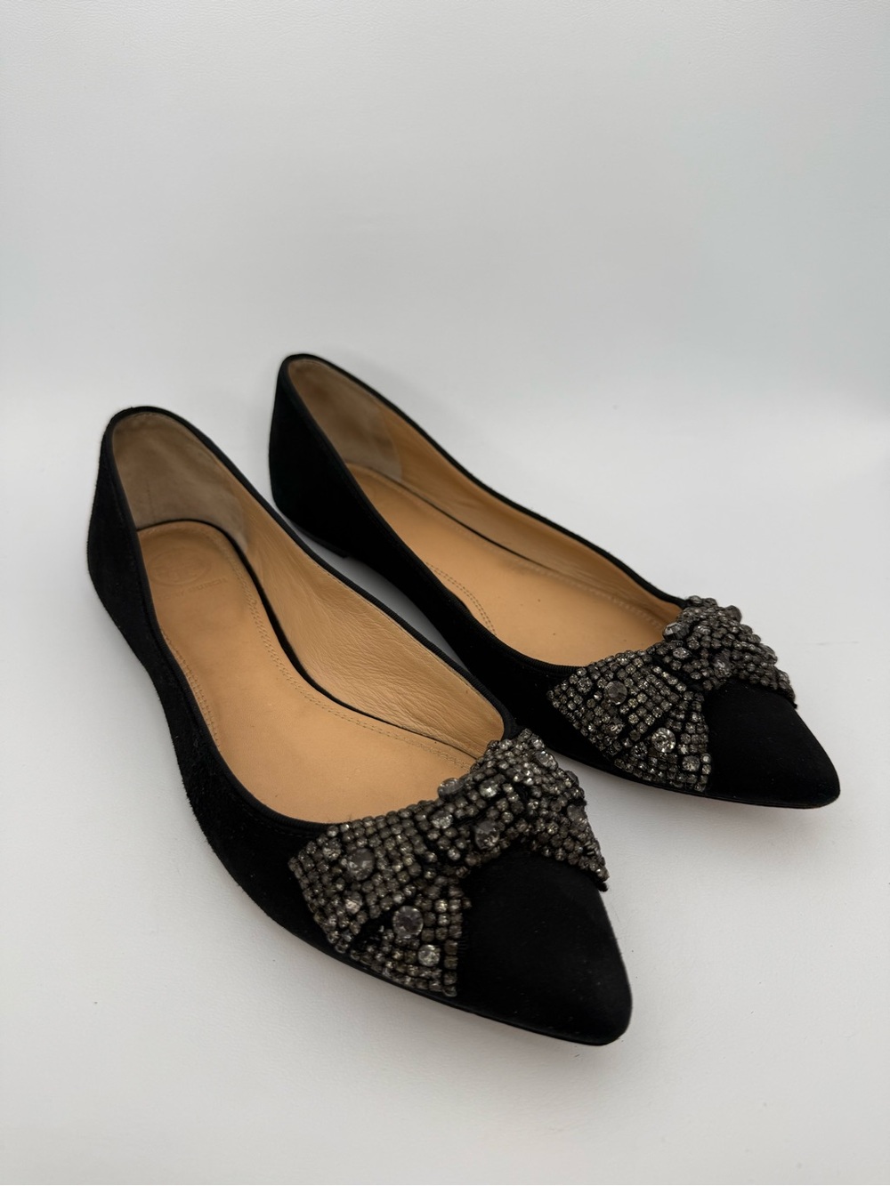 Tory Burch Vanessa Black Suede Pointed Toe Crystal -Bow Ballet Flat Sz 9.5 Prepp - Picture 3 of 17